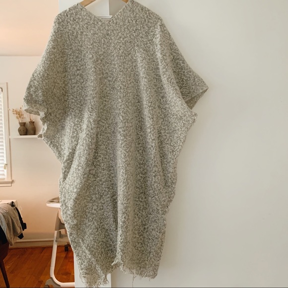 SOLD Free People Oversized Kimono - Picture 3 of 4